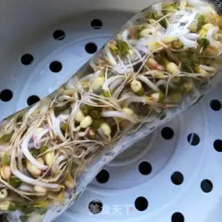 Make The green bean sprouts step 0