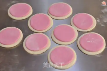Make Butterfly buns step 3