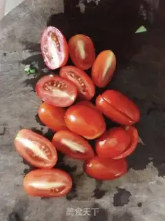 Make Sorrow salad step 1