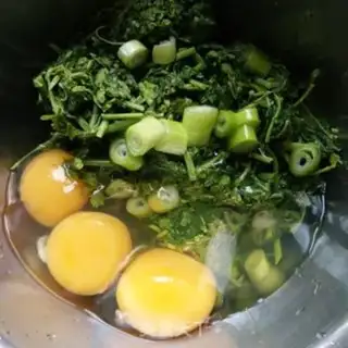 Make Fried eggs step 3
