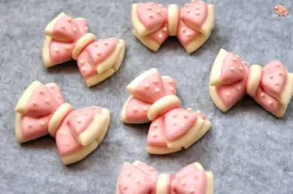 Make Butterfly buns step 12