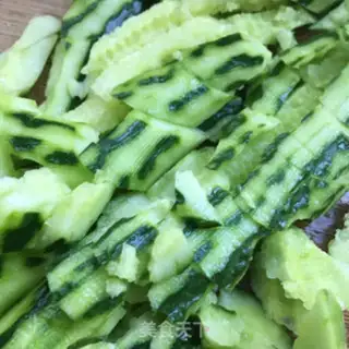 Make Garlic cucumber step 2
