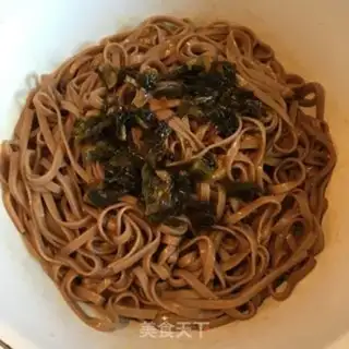 Make Onion greasy noodle step 3