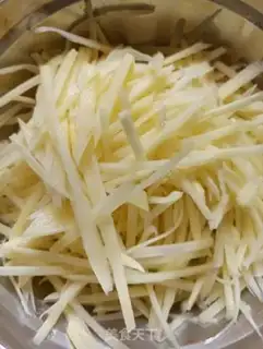 Make Cream pepper potatoes step 1