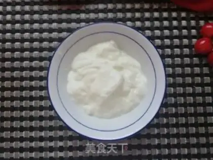 Make Sweet melon cherry yogurt bowl step 4