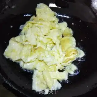 Make Scrambled eggs step 5