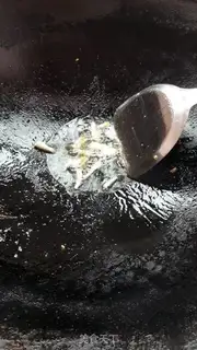 Make Fried river powder step 4