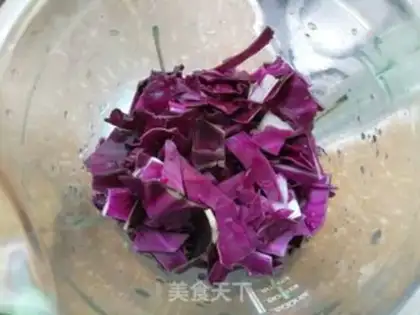 Make The purple blue-handed noodles step 1