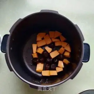 Make Pumpkin dates step 2