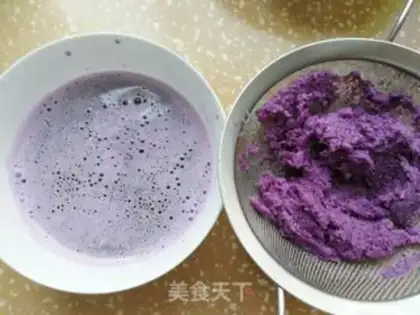 Make The purple blue-handed noodles step 2