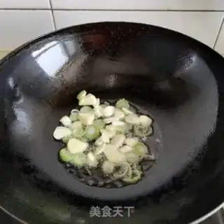 Make Scrambled ham sausage step 2