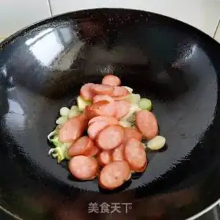 Make Scrambled ham sausage step 3