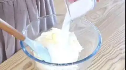 Make Basque cake step 1