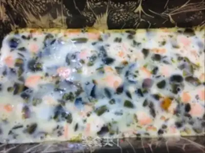 Make Eggs and eggs step 1
