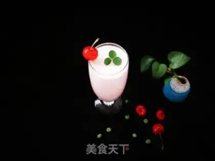 Make Strawberry Banana shake step 5
