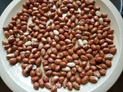 Make Microwave peanuts step 0
