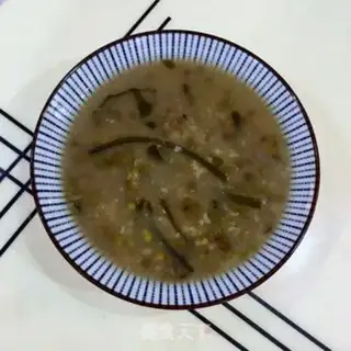 Make Seaweed green bean soup step 6