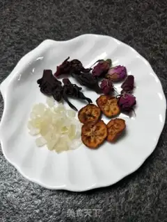 Make Rose Lodge Tea step 0