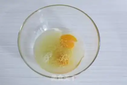 Make Lemon Madeleine step 1