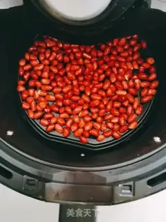 Make Old vinegar peanuts step 1