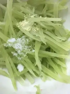 Make Spicy silk step 5