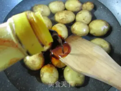 Make Soy little potatoes step 1