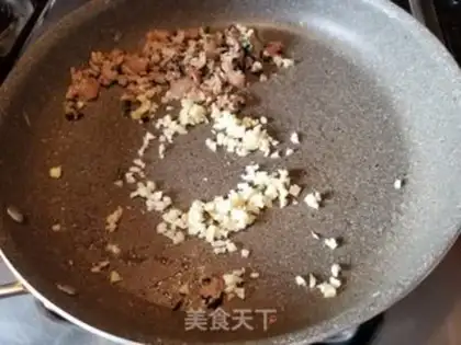 Make Squeeze eggs and beans step 7