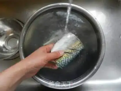 Make Scramble fish step 2