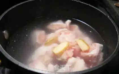 Make Soup chicken with gold and silver step 2