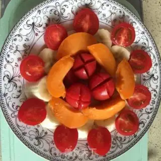 Make Holy fruit banana salad step 1