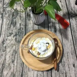 Make A cold nuts oatmeal milk cup step 3