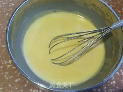 Make Blueberry cake roll step 2
