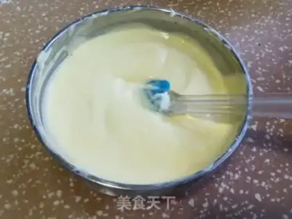 Make Blueberry cake roll step 4