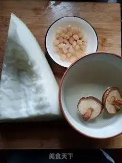 Make Scrawny cucumber soup step 0