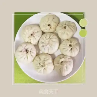 Make Polish beef buns step 11