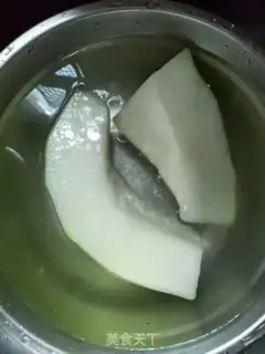 Make Scrawny cucumber soup step 2