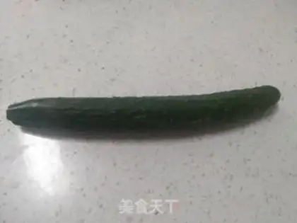 Make Banana cucumber juice step 1