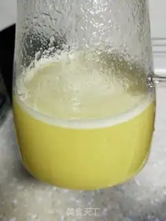 Make Fresh pineapple juice step 4