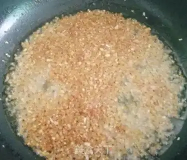 Make Garlic fan sap step 5