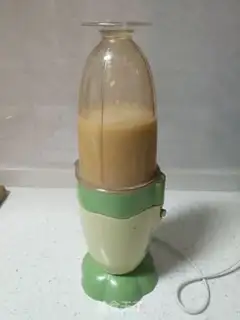 Make Banana apple juice step 2