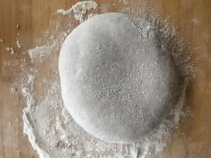 Make All-eat egg tomato pie step 0