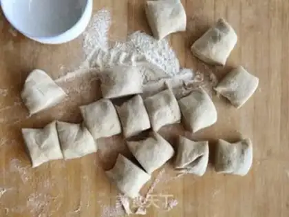 Make All-eat egg tomato pie step 2