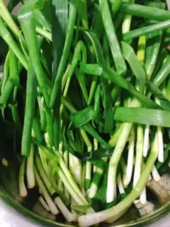 Make Onion pickles step 0