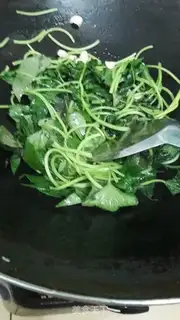 Make Red potato leaves step 5