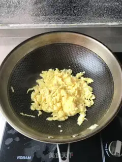 Make Pepper fried eggs step 2