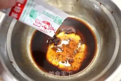 Make Honey, black pretzels step 7