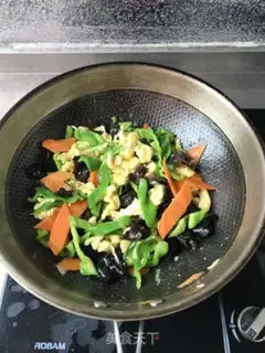 Make Pepper fried eggs step 6