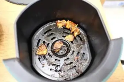 Make Honey, black pretzels step 10