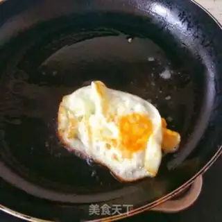 Make A green ham noodles step 2