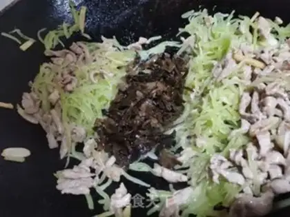 Make Moo-choo step 8
